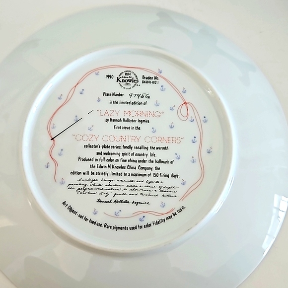 Set of 2 Cats Kittens Lazy Morning & Mirror Mischief Cozy Country Corners Plates - Picture 8 of 9